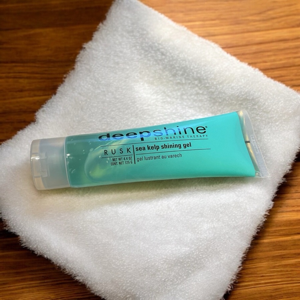 RUSK DEEPSHINE SEA KELP SHINING GEL 4.4 oz